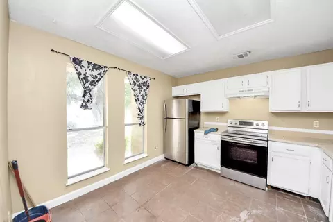 Kitchen - 4019 Adonis Dr, Spring, TX 77373 photo 5 of 5