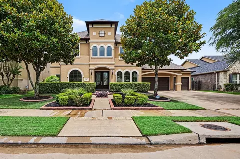 510 Olmstead Park Dr, Sugar Land, TX 77479