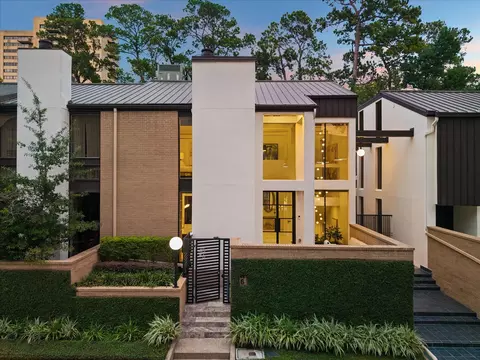45 Briar Holw #6, Houston, TX 77027