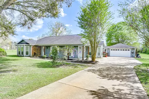 31031 Torrey Rd, Waller, TX 77484