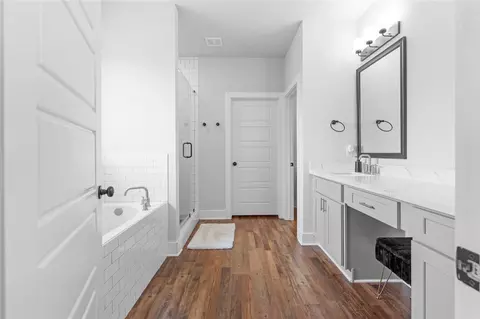 Entry Way - 67 Westwood Dr E, Trinity, TX 75862 photo 5 of 6