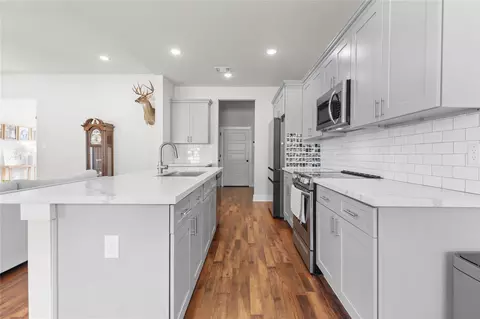 Kitchen - 67 Westwood Dr E, Trinity, TX 75862 photo 2 of 3