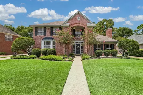 4003 Haven Pines Dr, Kingwood, TX 77345