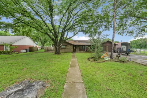 17006 Crooked Oak Dr, Cypress, TX 77429