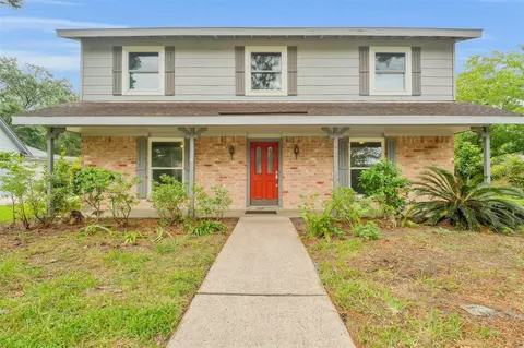 16121 Lakeview Dr, Jersey Village, TX 77040