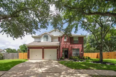 1123 Woodley Bend Blvd, Sugar Land, TX 77479