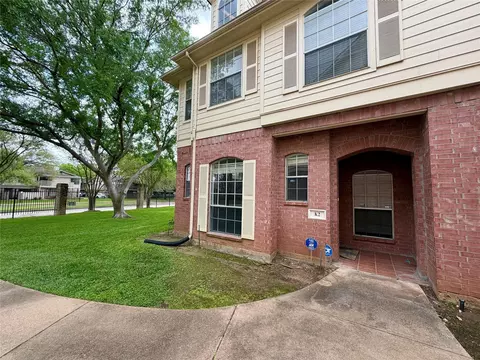2710 Grants Lake Blvd #K2, Sugar Land, TX 77479