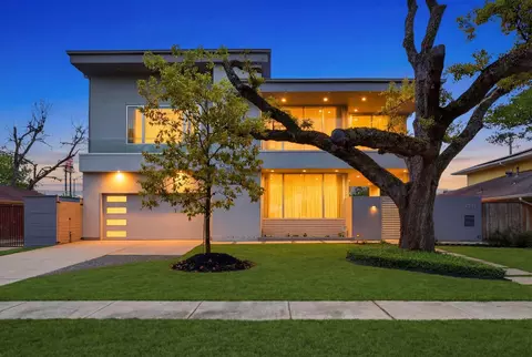 4211 Markham St, Houston, TX 77027