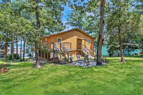 Exterior - 311 Harbor Dr, Onalaska, TX 77360 photo 5 of 5