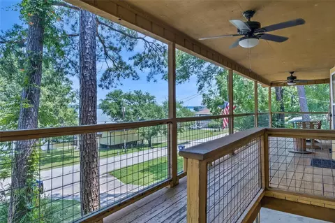 Exterior - 311 Harbor Dr, Onalaska, TX 77360 photo 4 of 5