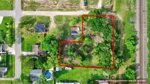 0 Avenue G, Danbury, TX 77534