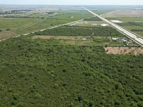 0 I10, Winnie, TX 77665 photo 10