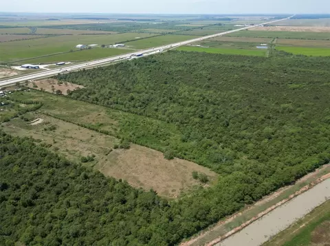 0 I10, Winnie, TX 77665 photo 5