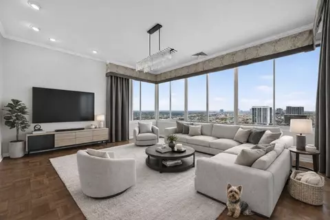 2016 Main St #PH 3, Houston, TX 77002