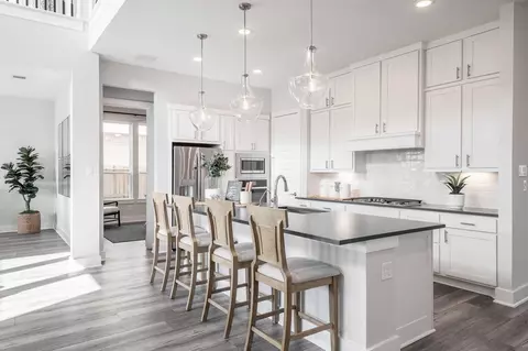8002 Sunny Ridge Dr, Fulshear, TX 77441