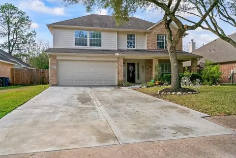 235 Magnolia Way, League City, TX 77573