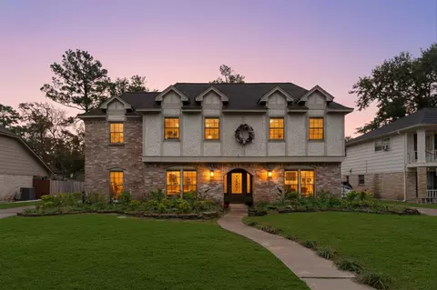 3211 Candleknoll Dr, Spring, TX 77388