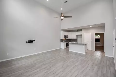 14942 Austin Rd, Willis, TX 77378