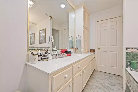 Bath - 7639 Post Bridge Rd, Spring, TX 77389 photo 7 of 7