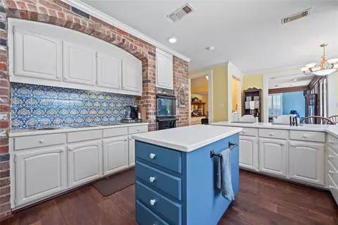 Kitchen - 7639 Post Bridge Rd, Spring, TX 77389 photo 3 of 4