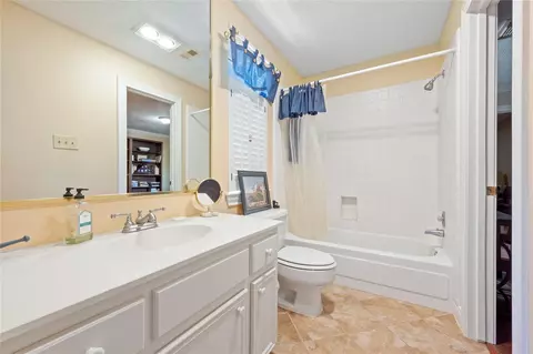 Bath - 7639 Post Bridge Rd, Spring, TX 77389 photo 2 of 7