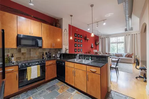 1901 Post Oak Blvd #2112, Houston, TX 77056