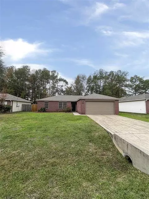 16376 Sun View Ln, Conroe, TX 77302 photo 1