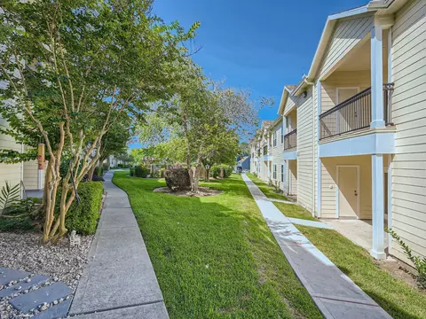 12565 Melville Dr #316, Montgomery, TX 77356