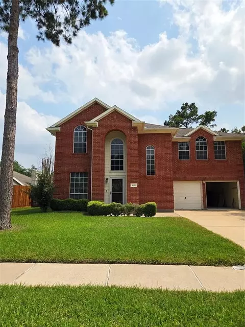 16111 Aberdeen Forest Dr, Houston, TX 77095
