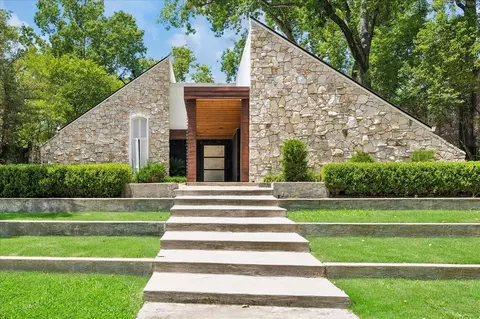 5710 Indian Cir, Houston, TX 77057