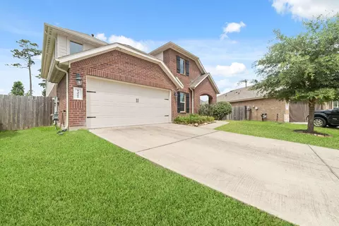Exterior - 14005 Silver Falls Ct, Conroe, TX 77384 photo 2 of 4