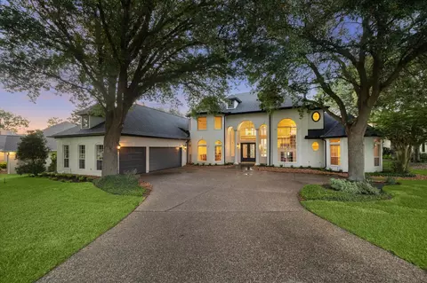 115 Lake Estates Dr, Montgomery, TX 77356