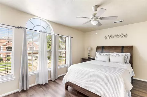 Bedroom - 20926 Florette Ln, Spring, TX 77388 photo 3 of 3
