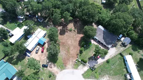 16304 Summer Hollow Dr, Conroe, TX 77303 photo 2