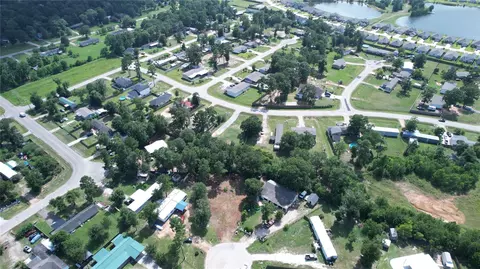 16304 Summer Hollow Dr, Conroe, TX 77303 photo 6