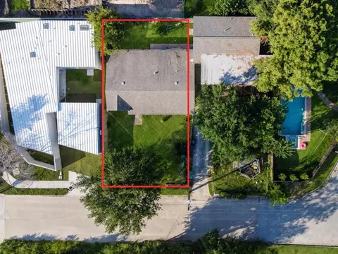 1110 Stude St, Houston, TX 77007