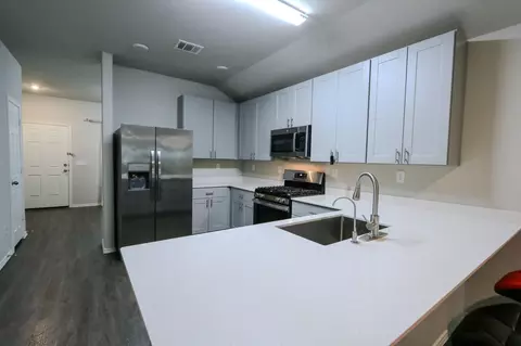 328 Cumberland Forest Dr, Magnolia, TX 77354