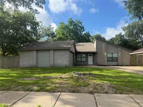 13303 Sheer Water Dr, Houston, TX 77082