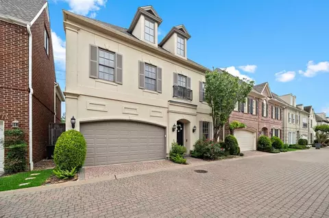 1229 Ripple Creek Dr, Houston, TX 77057