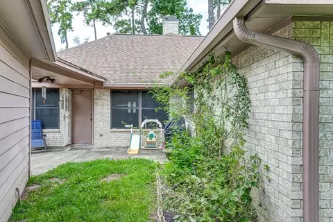 Exterior - 3631 Rolling Terrace Dr, Spring, TX 77388 photo 7 of 10