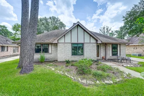 Exterior - 3631 Rolling Terrace Dr, Spring, TX 77388 photo 3 of 10