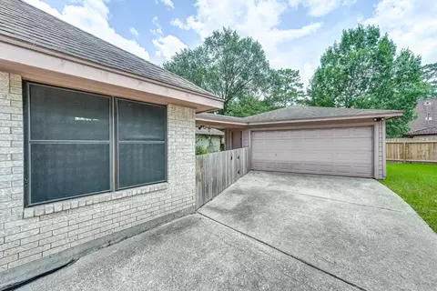 Exterior - 3631 Rolling Terrace Dr, Spring, TX 77388 photo 6 of 10