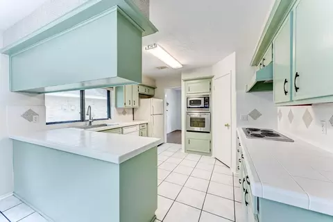 Kitchen - 3631 Rolling Terrace Dr, Spring, TX 77388 photo 2 of 6