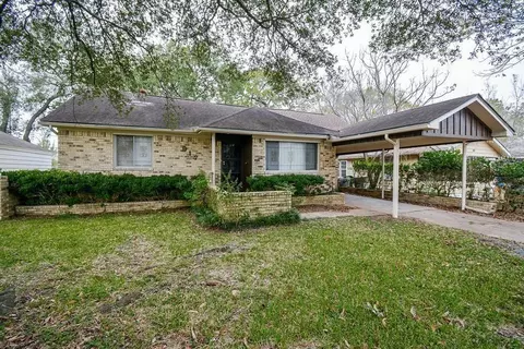 917 Defender St, Houston, TX 77029