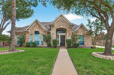 17906 Oakfield Glen Ln, Cypress, TX 77433