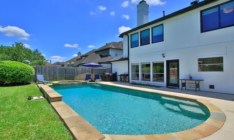 Exterior - 19934 Sable Stone Cir, Katy, TX 77450 photo 7 of 10