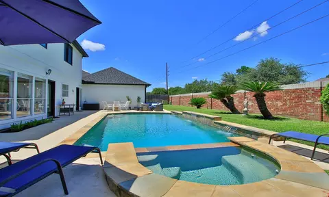 Exterior - 19934 Sable Stone Cir, Katy, TX 77450 photo 8 of 10