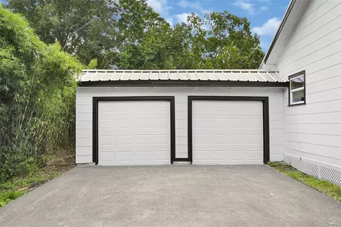 Other - 1202 N Roberson St, Conroe, TX 77301 photo 10 of 10