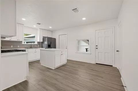 Kitchen - 1202 N Roberson St, Conroe, TX 77301 photo 6 of 6
