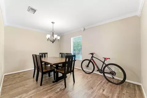 Dining - 10820 Longleaf Dr, Conroe, TX 77385 photo 1 of 3